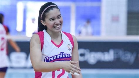 Jia Morado .
